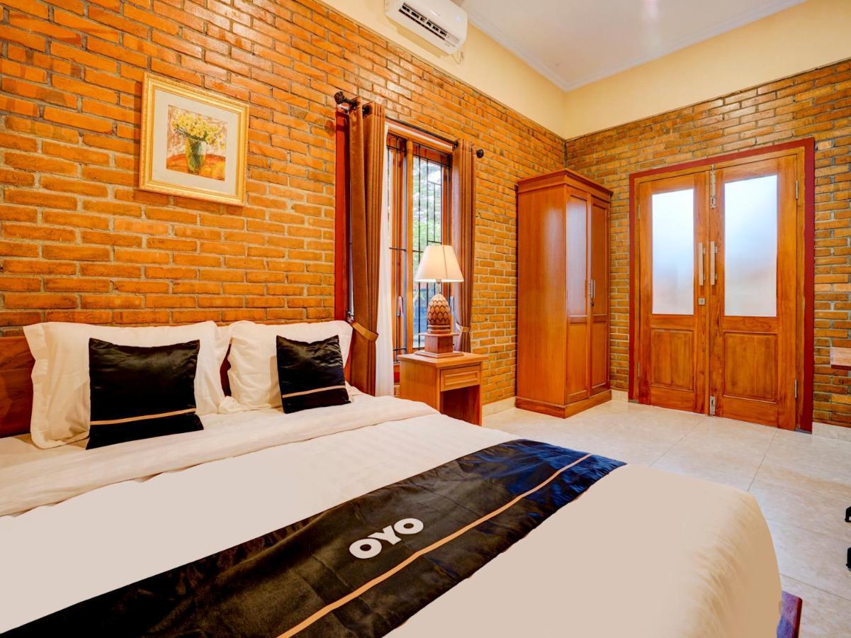 Super Oyo Collection O 90265 Cempoko Mulyo Homestay Syariah Tugu Екстер'єр фото